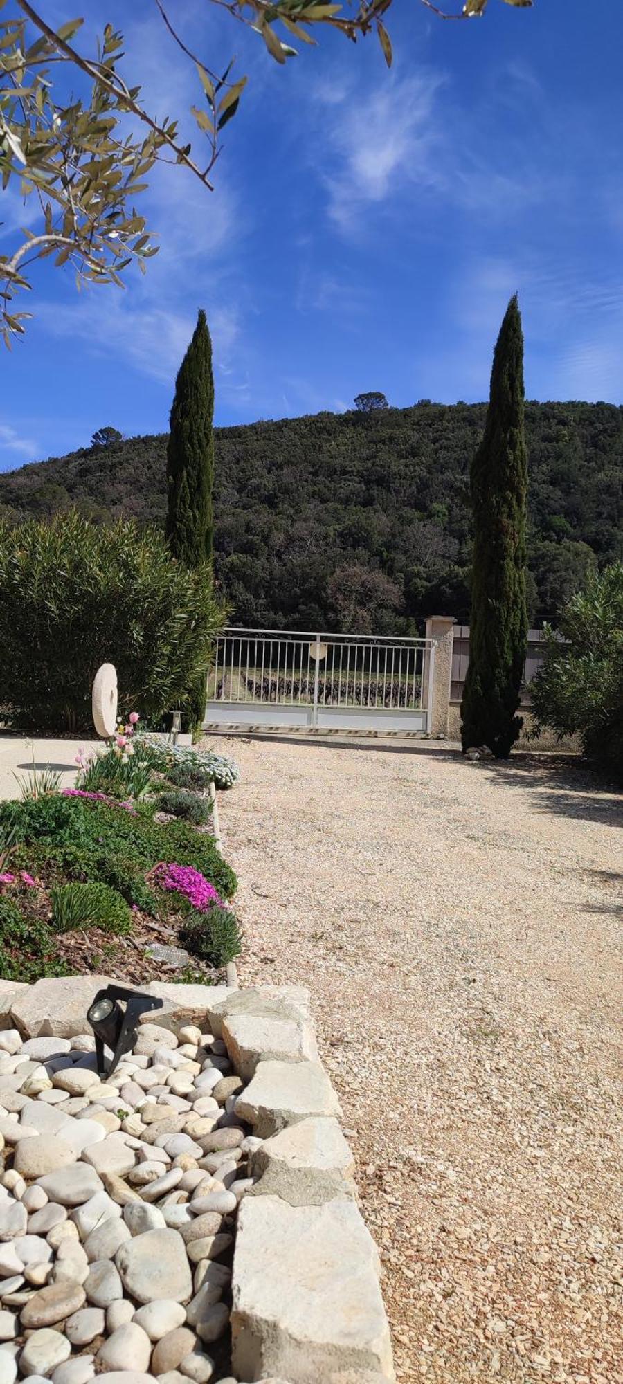 Le Gite De Montagnac La Roque-sur-Cèze 外观 照片